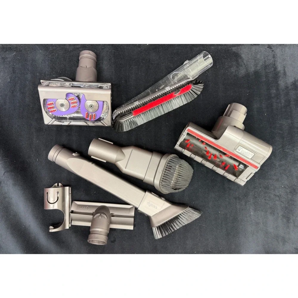 Dyson vacuum attachment